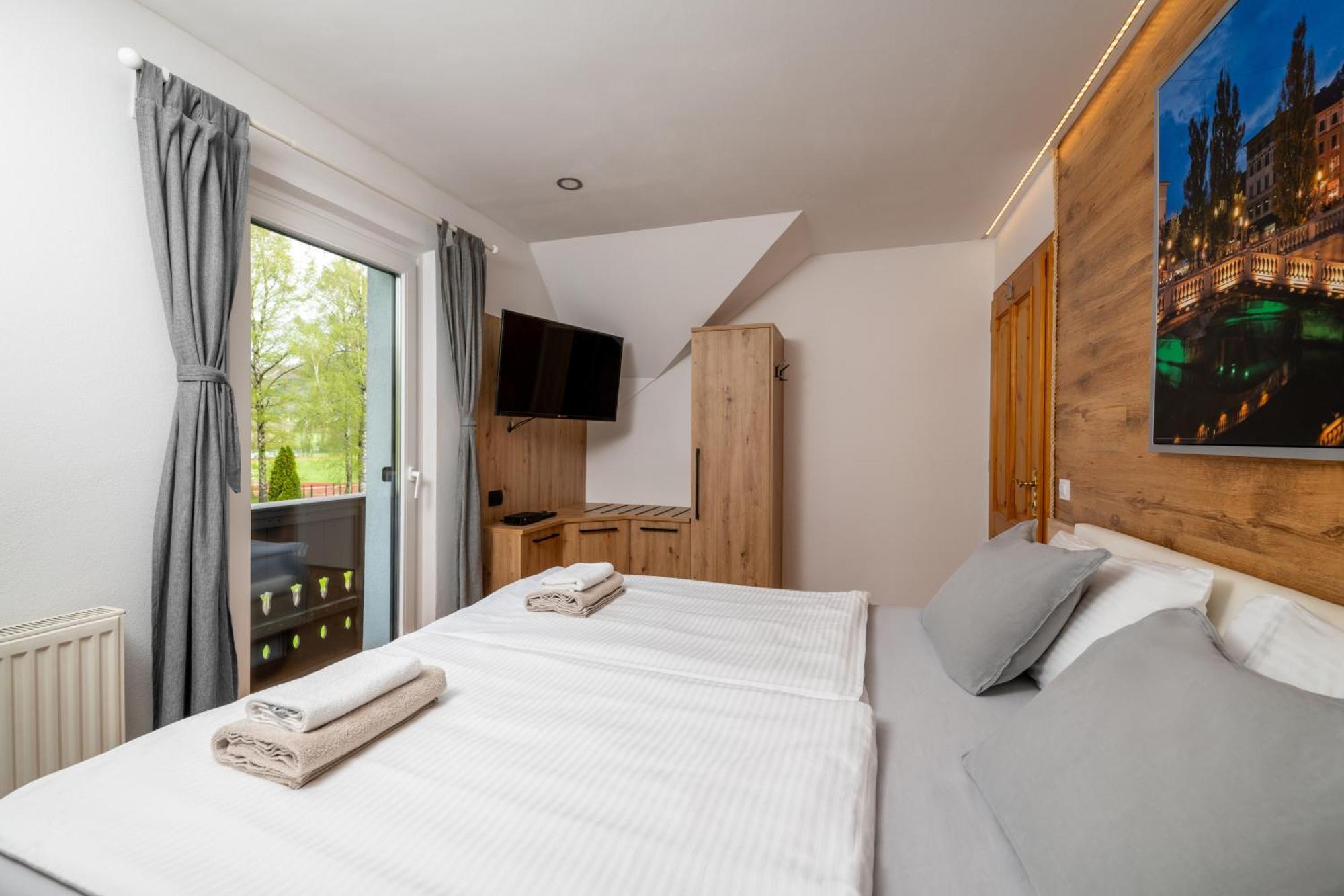 Vila Grad Bled - Sauna & Hot Tub Bagian luar foto