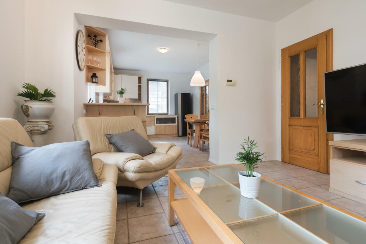 Vila Grad Bled - Sauna & Hot Tub Bagian luar foto